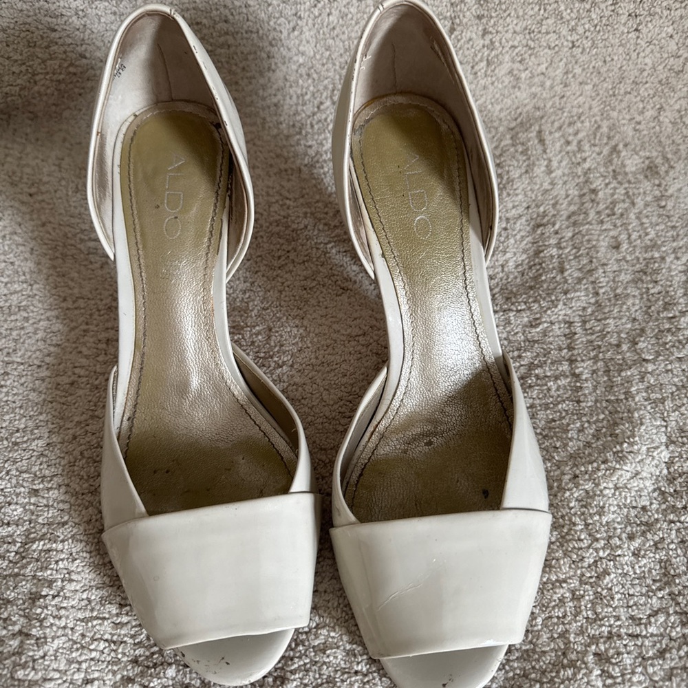 Aldo Women's Elegant Cream Heels